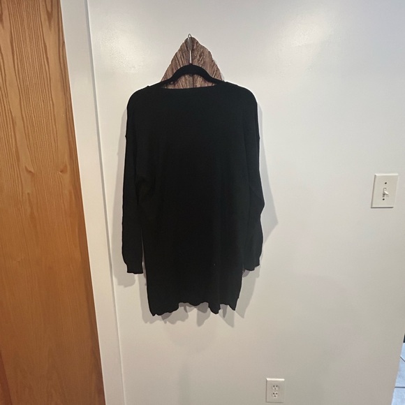 Umgee Black Western Style Fun Sweater with Multicolor Yarn Bull Design - NWT - Picture 2 of 3